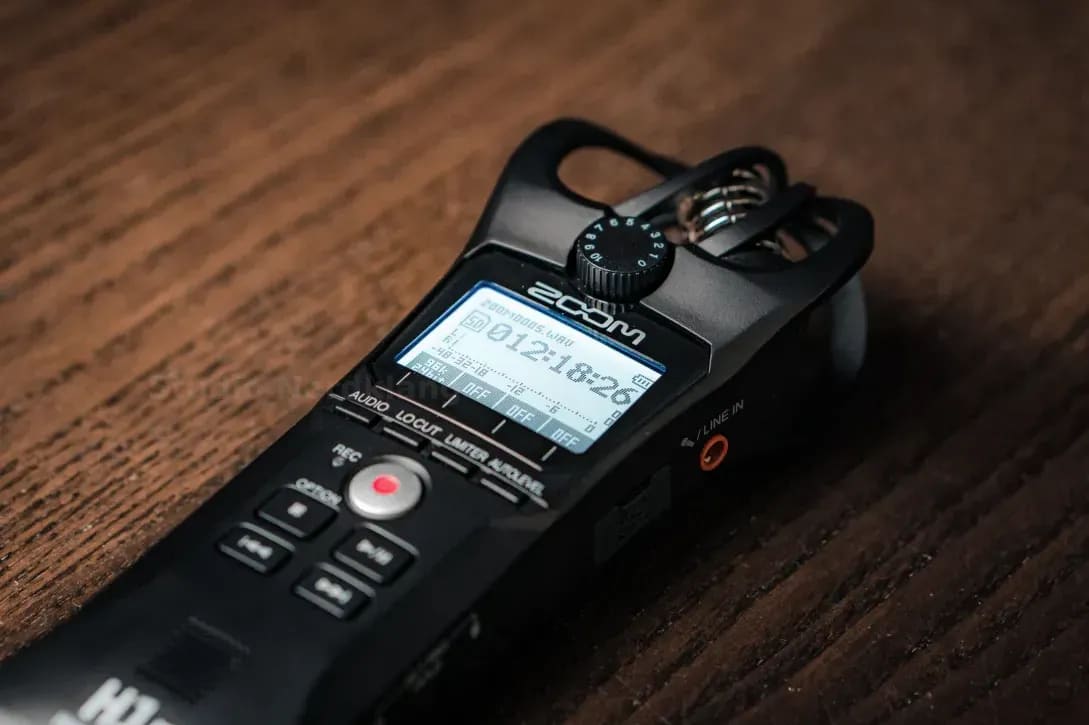 Audiopostproduktion für Film und Werbung